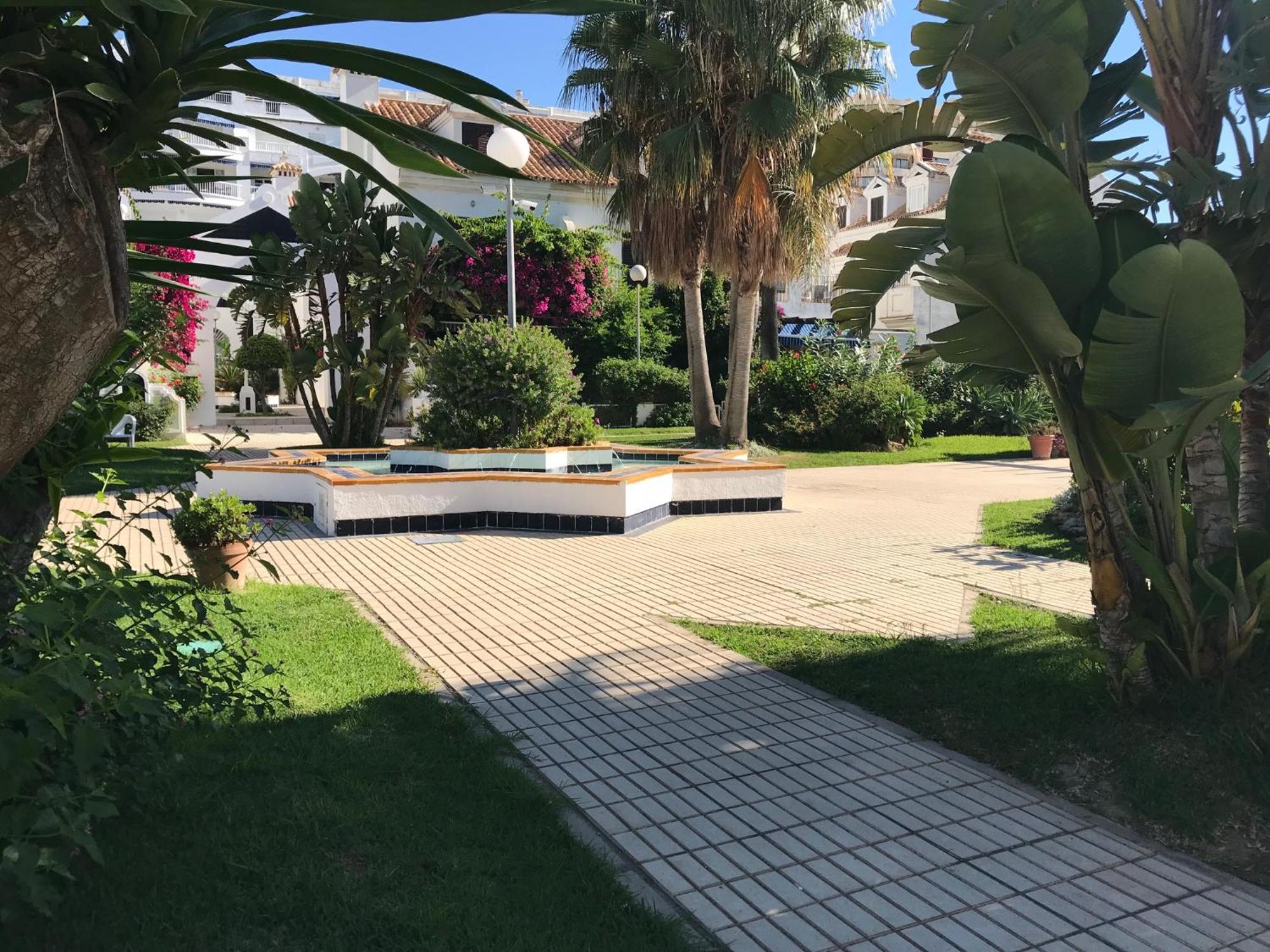 Apartament Well-located 3bdr In